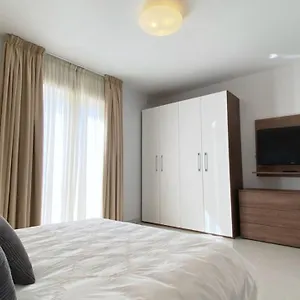 Let Me Host Malta Sea Front Appartamento Sliema