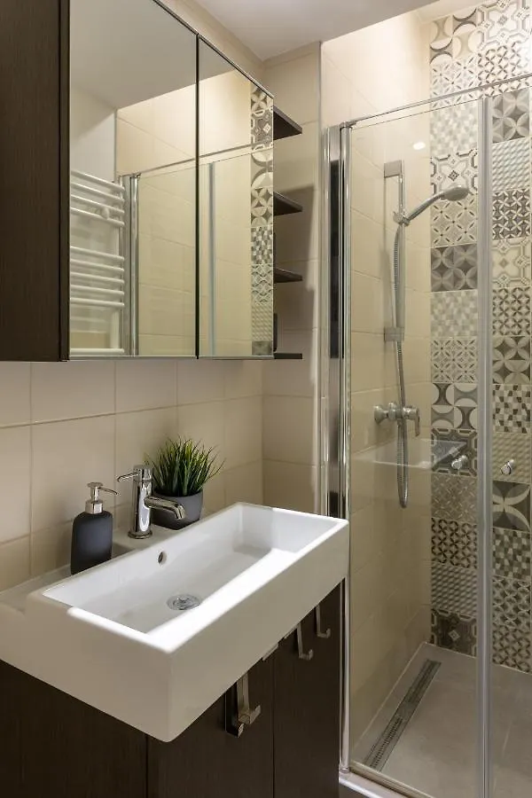 Apartment Art Downtown Home Styled By A Local Designer Budapest Ungarn